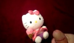 Няшка Hello Kitty, захлёбывается в моей малафье
